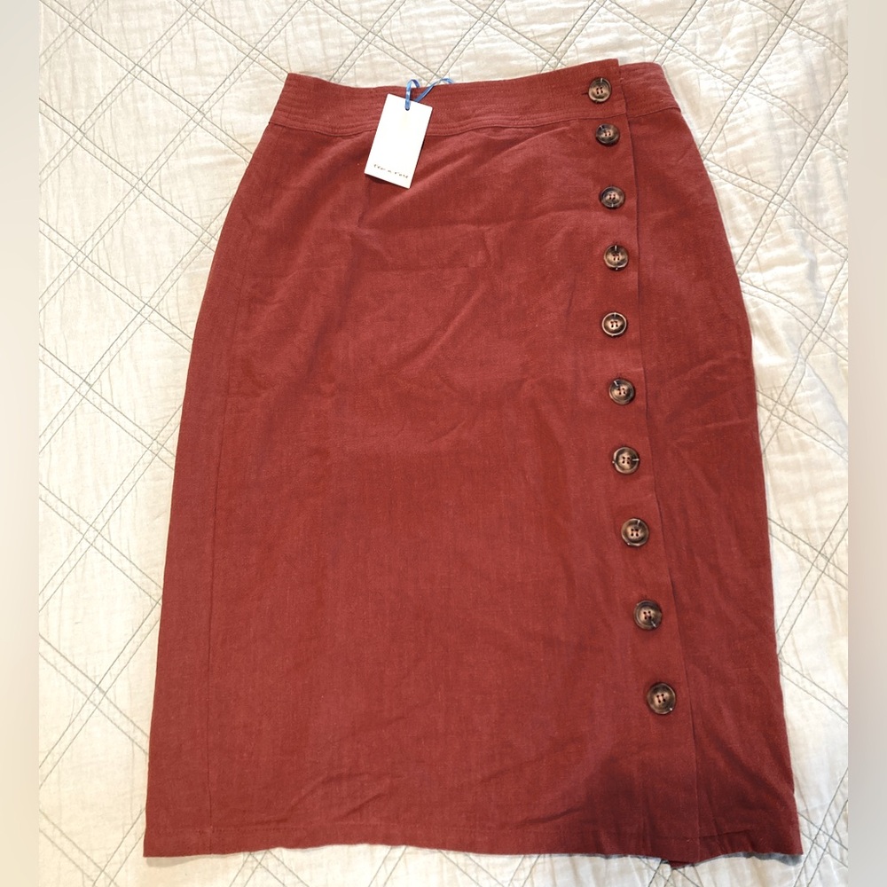 Boutique Button-Down Rust Skirt